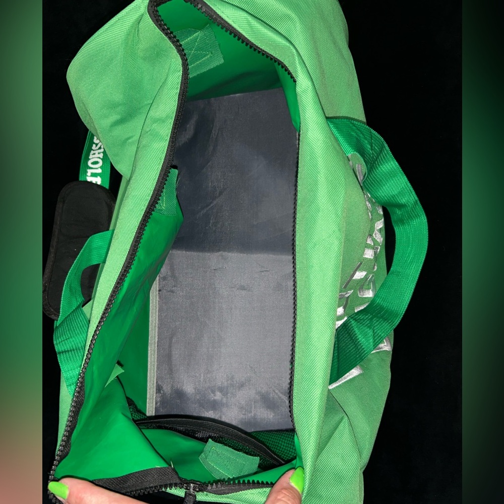 Emotional Baggage Green Duffel Bag - Picture 8 of 12